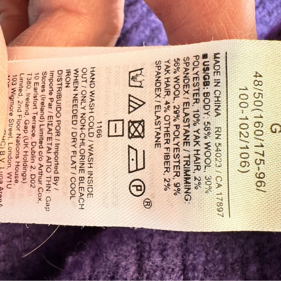 Banana Republic women’s wool blend Purple Sweater size L capsule wardrobe - Picture 6 of 8